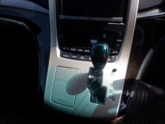 Toyota vellfire 2014