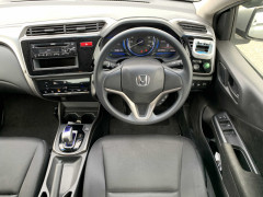 Honda Grace Hybrid 2015