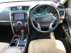 Toyota Mark X 2016