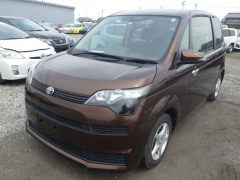 Toyota Spade 2014