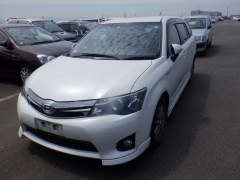 Toyota Corolla Fielder 2014