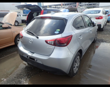 Mazda Demio 2017