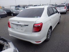 Toyota Corolla Axio 2015