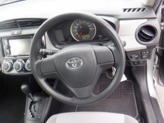Toyota Corolla Axio 2014
