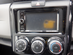 Toyota Corolla Axio 2014