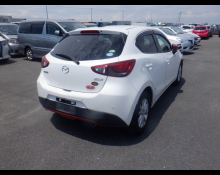 Mazda Demio 2015