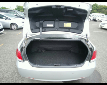 Toyota Crown Hybrid 2014