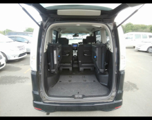 Nissan Serena 2014