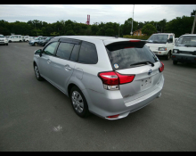 Toyota Corolla Fielder 2015