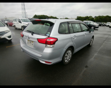 Toyota Corolla Fielder 2015
