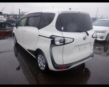 Toyota Sienta 2017
