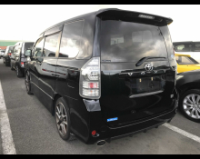 Toyota Voxy 2012