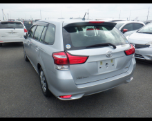 Toyota Corolla Fielder 2016