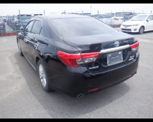 Toyota Mark X 2014