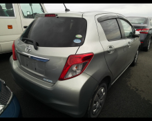 Toyota Vitz 2011