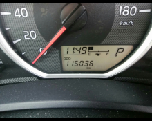 Toyota Corolla Axio 2015