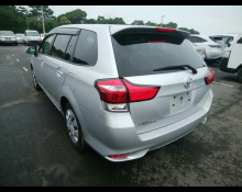 Toyota Corolla Fielder 2016