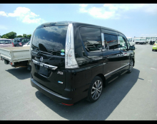 Nissan Serena 2014