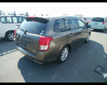 Toyota Corolla Fielder 2014