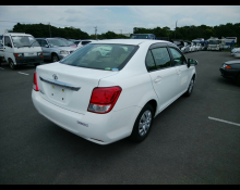 Toyota Corolla Axio 2014