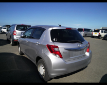 Toyota Vitz 2014