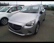 Mazda Demio 2015