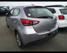 Mazda Demio 2015