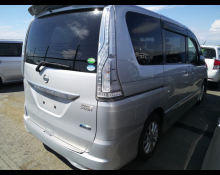 Nissan Serena 2014
