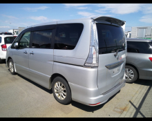 Nissan Serena 2014