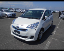 Toyota Ractis 2014