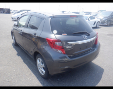 Toyota Vitz 2014