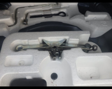 Toyota Corolla Axio 2014