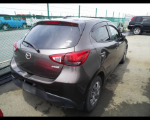 Mazda Demio 2015