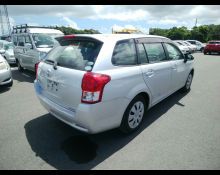 Toyota Corolla Fielder 2014