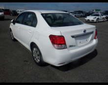 Toyota Corolla Axio 2014
