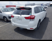 Toyota Corolla Fielder 2016