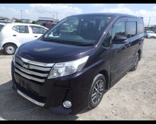 Toyota Noah 2014