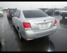 Toyota Corolla Axio 2014