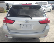 Toyota Corolla Fielder 2016