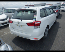 Toyota Corolla Fielder 2016