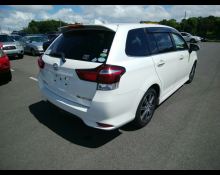 Toyota Corolla Fielder 2015