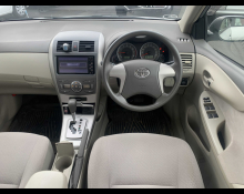 Toyota Corolla Axio 2011