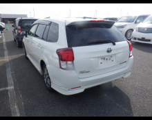 Toyota Corolla Fielder 2014