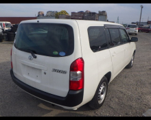 Toyota Succeed Van 2015