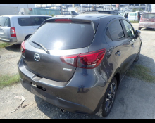 Mazda Demio 2016