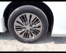 Nissan Serena 2017