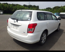 Toyota Corolla Fielder 2011