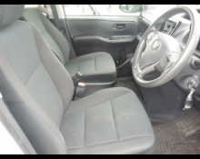 Toyota Noah 2014