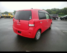 Toyota Porte 2014