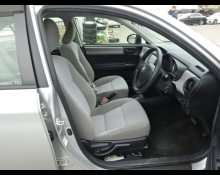 Toyota Corolla Axio 2014